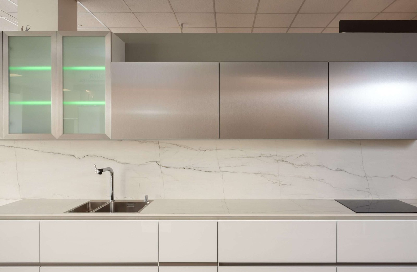 Neolith – Mont Blanc 6